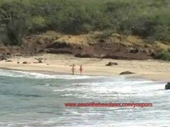 Sex on the beach threesome Lynn & Danni Thumb