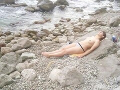 Public Beach Blowjob: Nerd sunbathing and wanted a Dick Thumb
