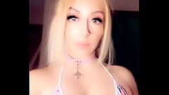 Blonde Latina Teen Ahegao Rossi Twerking Her Perfect Round Ass In Anime Thong Lingerie Thumb