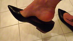 Shoeplay by Isabelle-Sandrine, &quot_ANDRES MACHADO&quot_ black pointy ballet flats Thumb