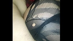 Que rico se corre en mis nalgas. Thumb