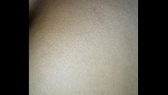 Solita se acomoda y abre el culote para que le d&eacute_ su lavadora anal con mi lengua Thumb